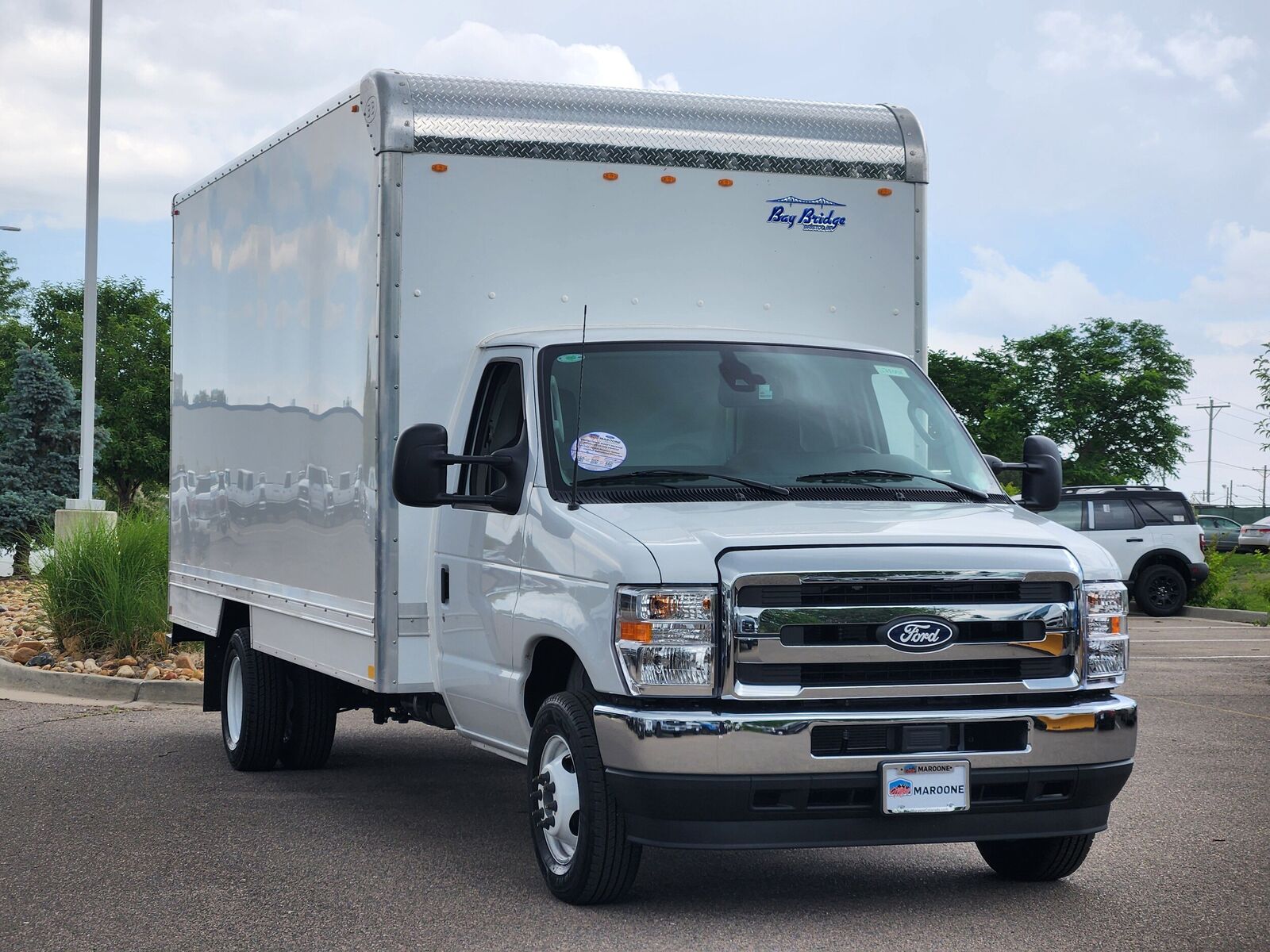 2027 FORD E-450