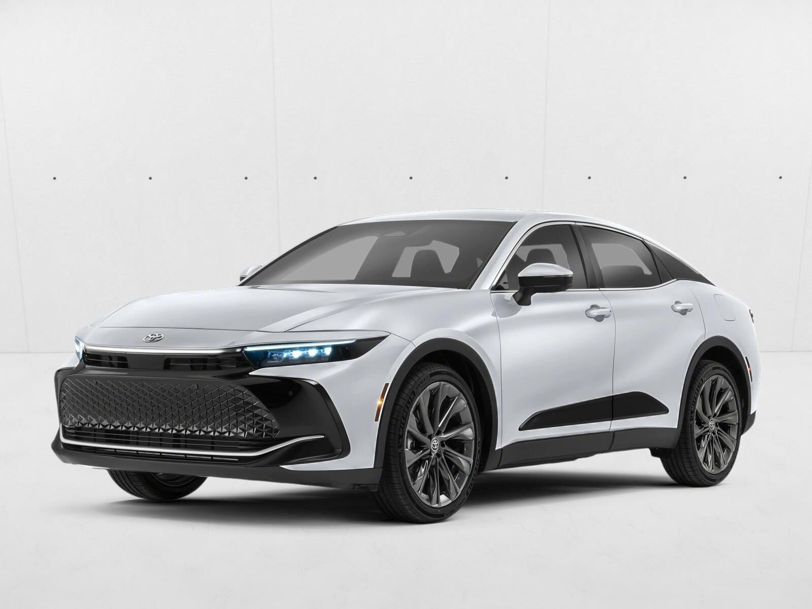 2023 TOYOTA CROWN