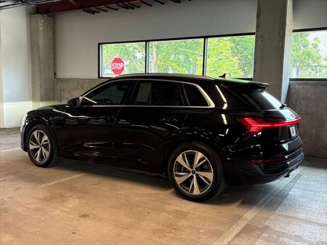 2024 Audi Q8