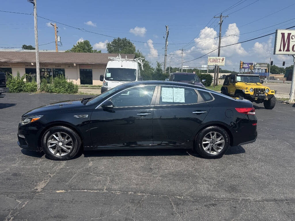 2019 KIA Optima