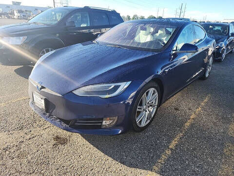 2017 TESLA Model S