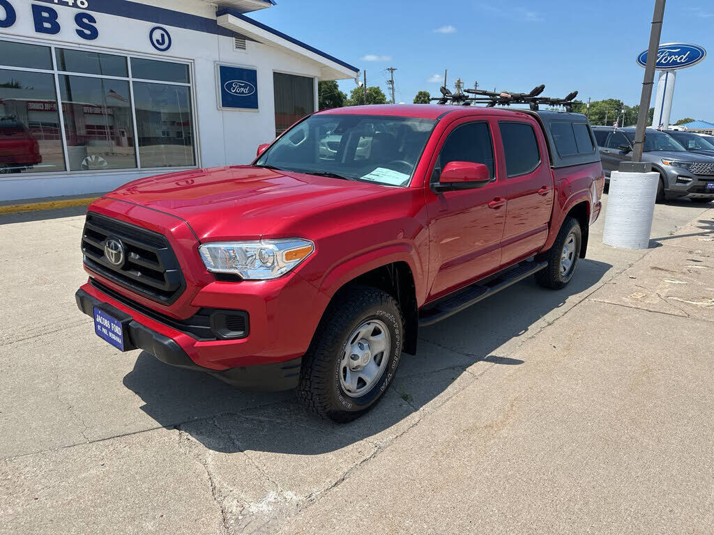 2020 TOYOTA Tacoma