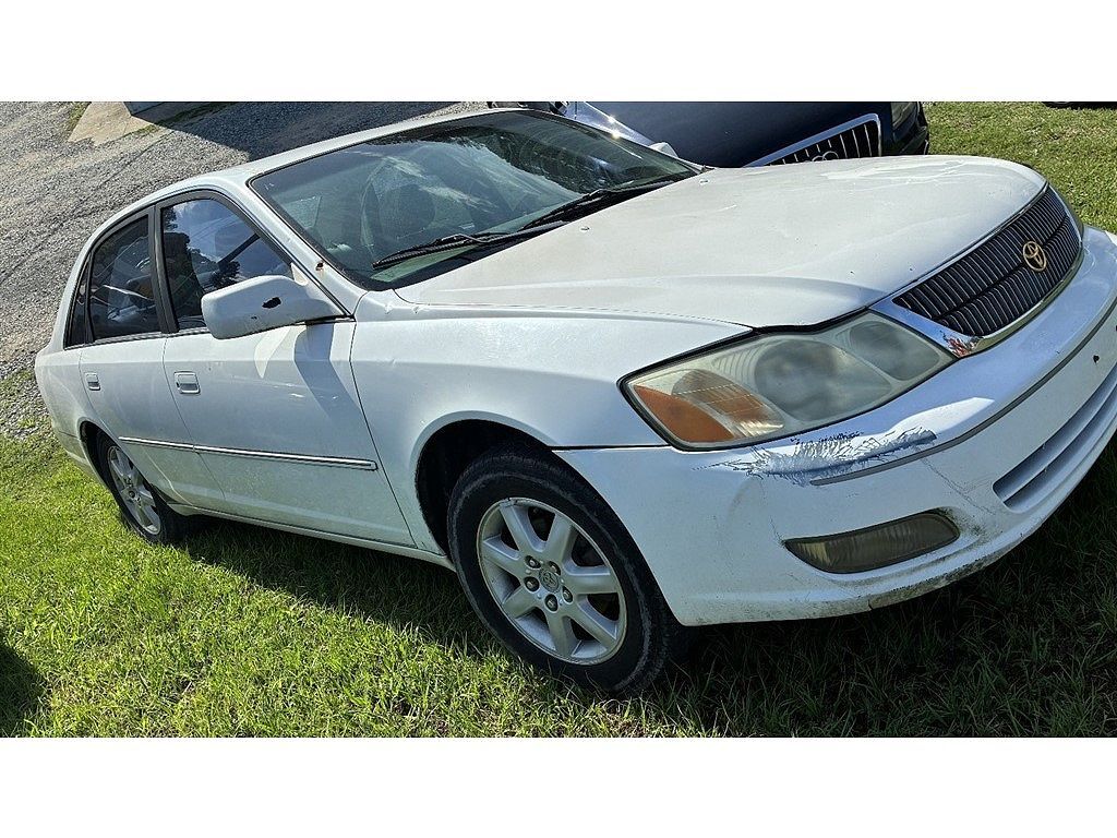 2000 TOYOTA Avalon