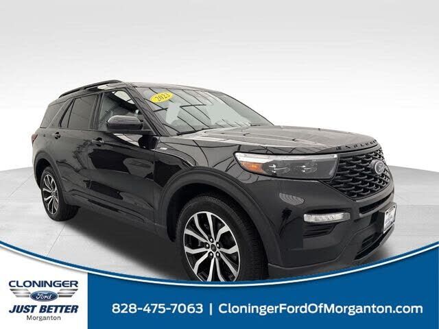 2023 FORD Explorer