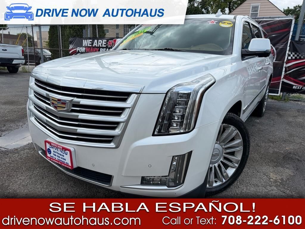 2016 CADILLAC Escalade