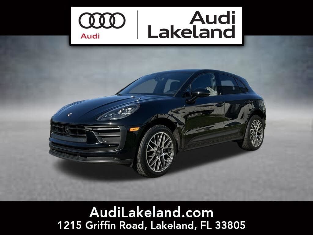 2023 PORSCHE Macan