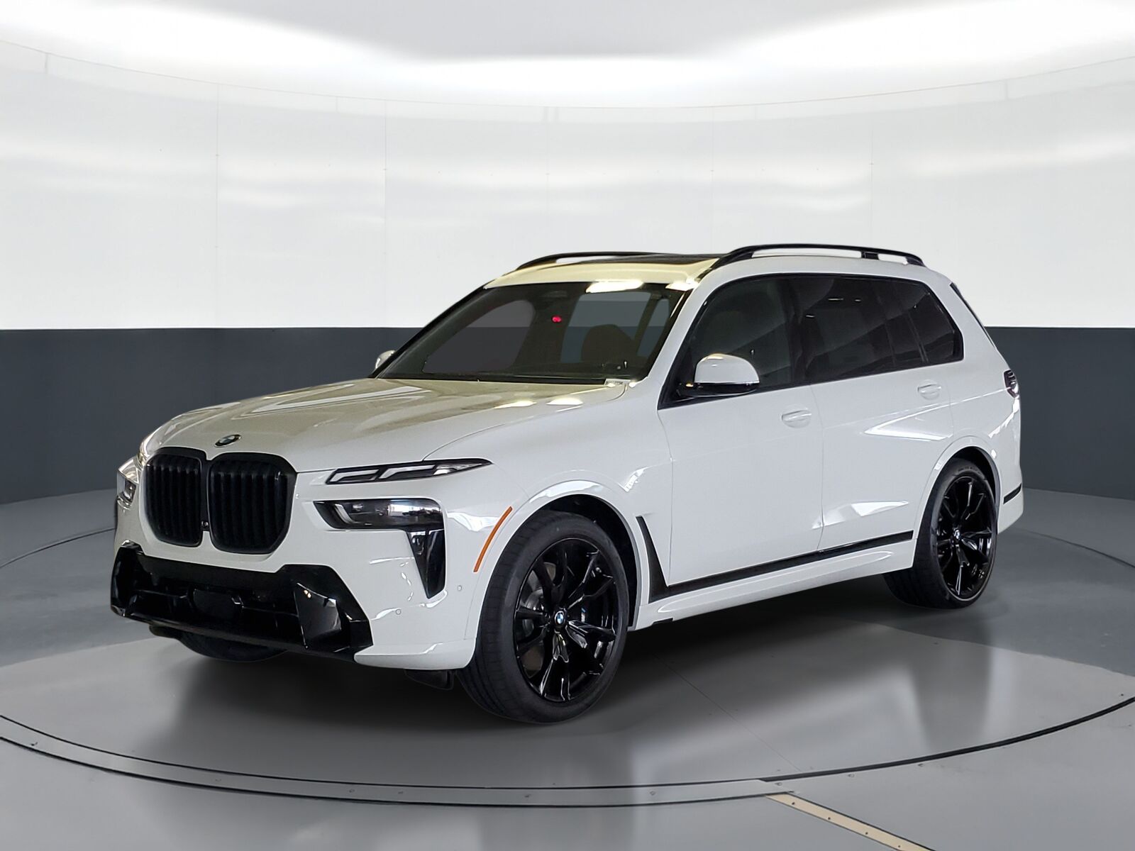 2027 BMW X7