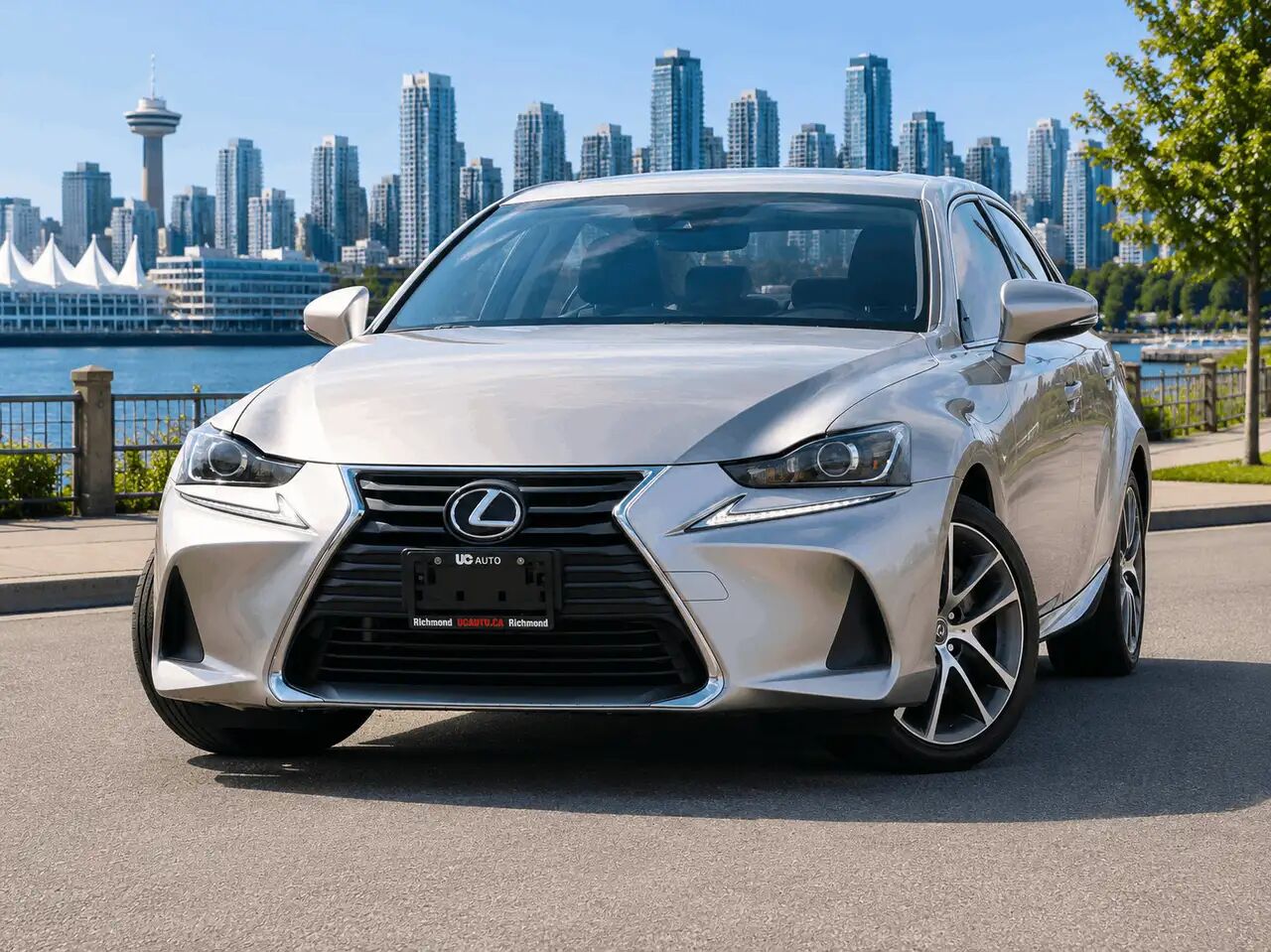 2018 LEXUS IS