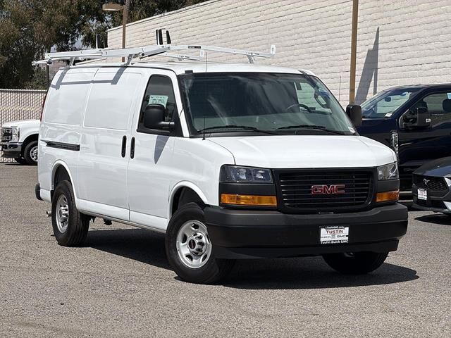 2026 GMC Savana