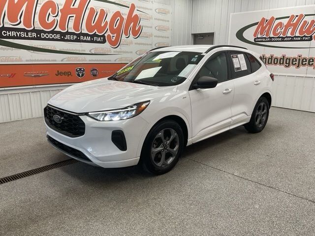 2023 FORD Escape