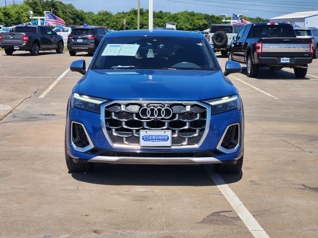 2025 Audi SQ7
