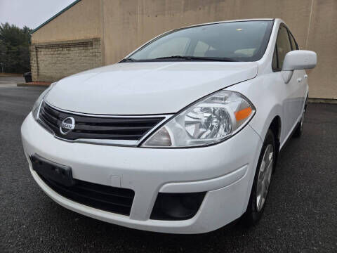 2012 NISSAN Versa