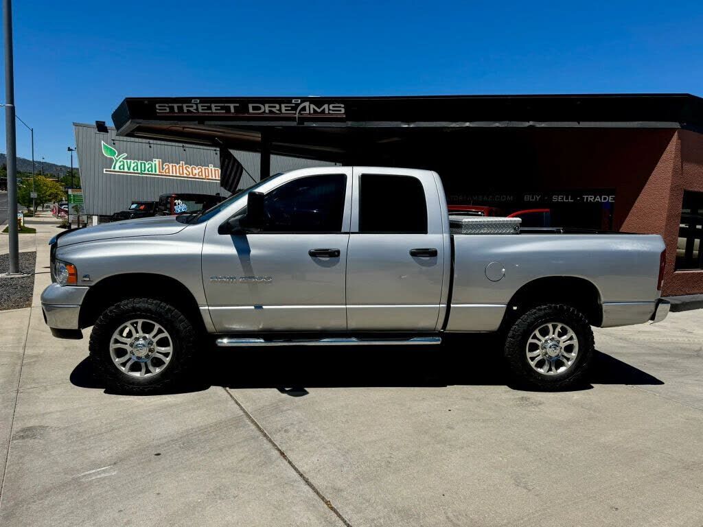 2004 DODGE Ram