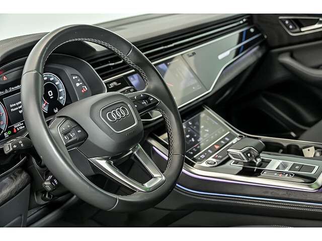 2023 Audi Q8