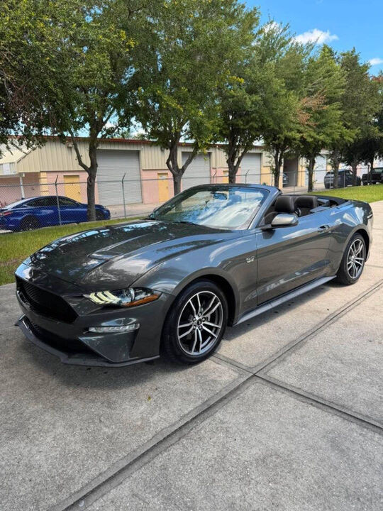 2019 FORD Mustang