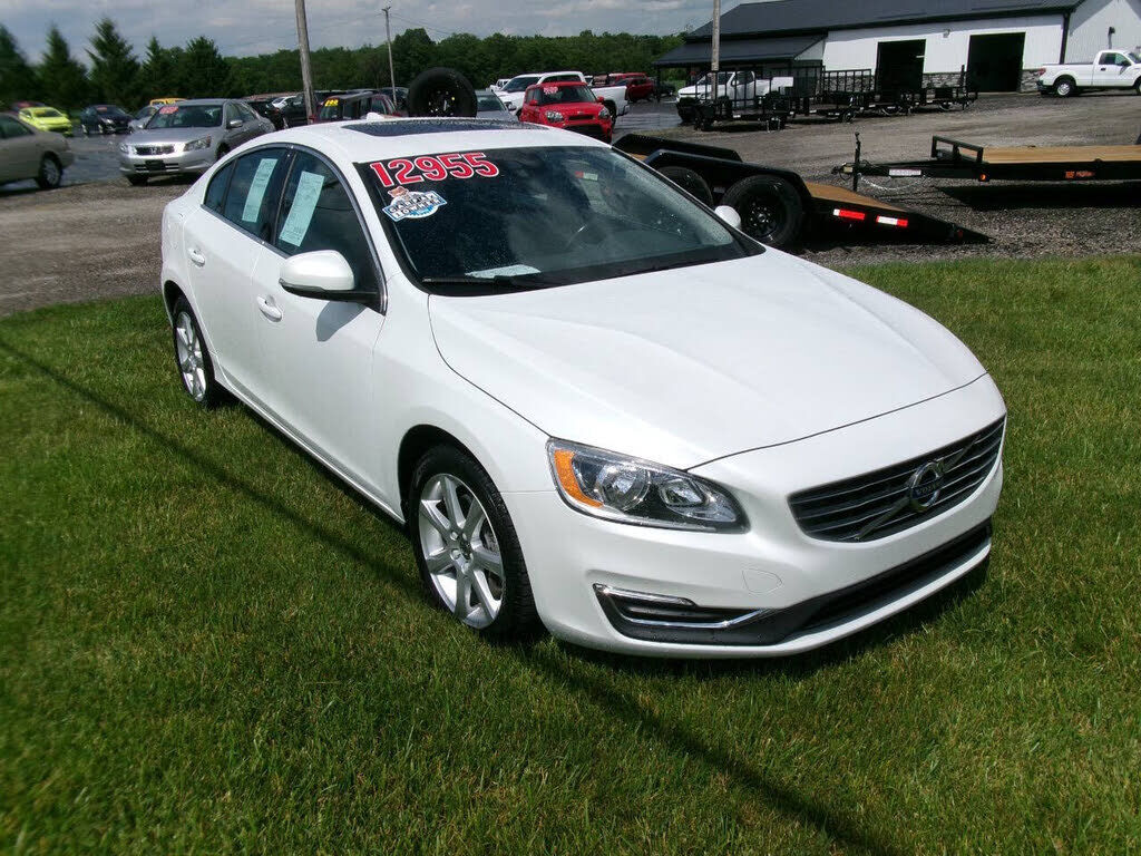 2016 VOLVO S60