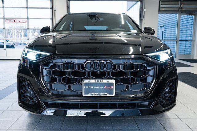 2026 Audi Q8