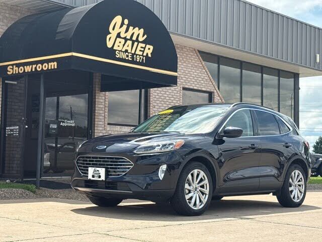 2021 FORD Escape
