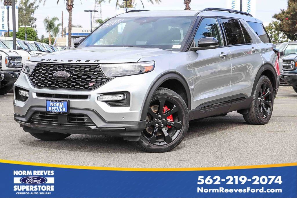 2022 FORD Explorer