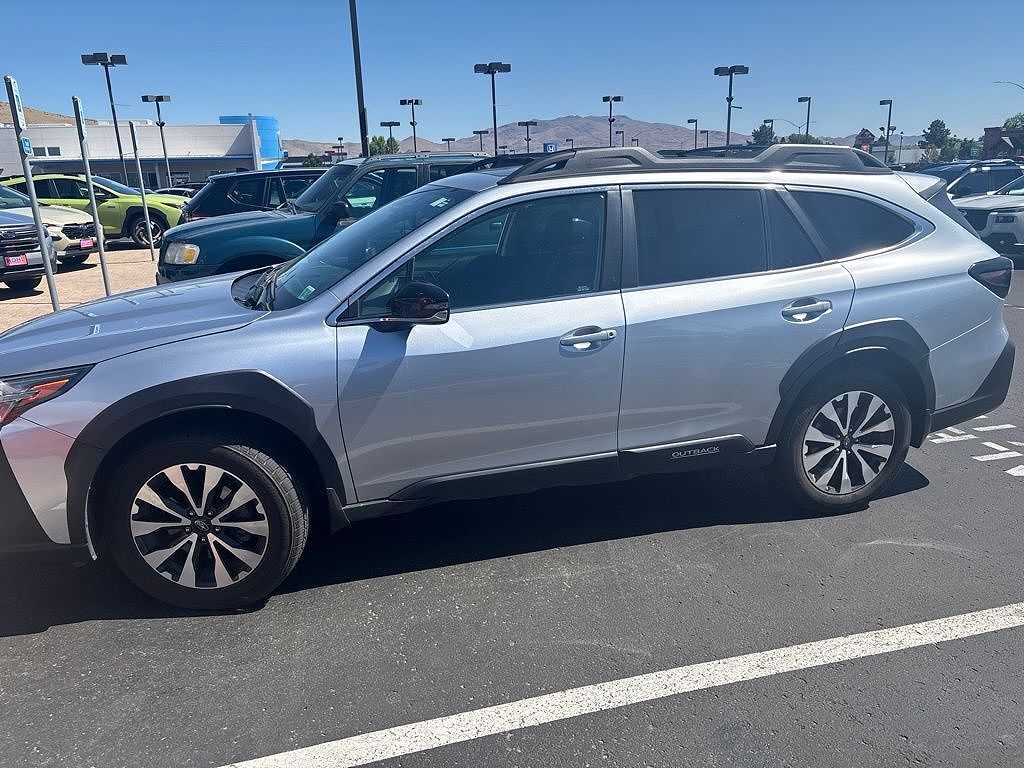 2024 SUBARU Outback