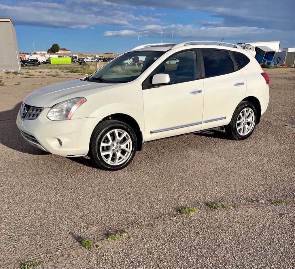 2011 NISSAN Rogue