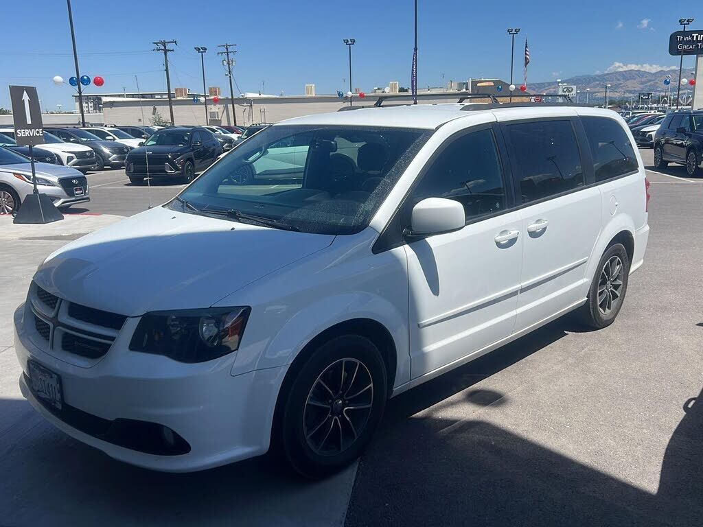 2017 DODGE Grand Caravan