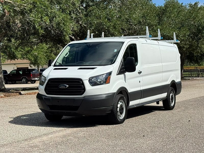 2017 FORD Transit