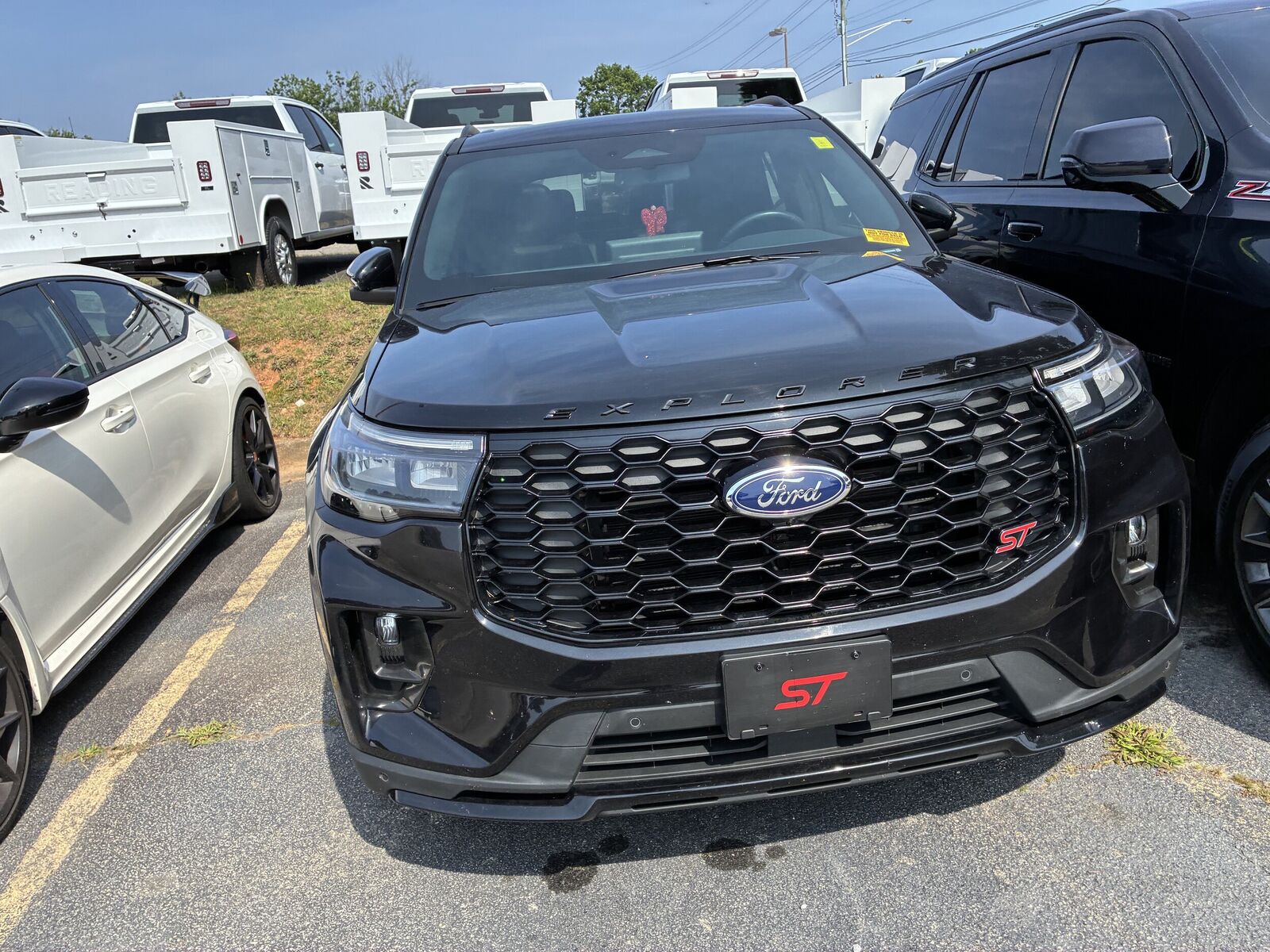 2025 FORD Explorer