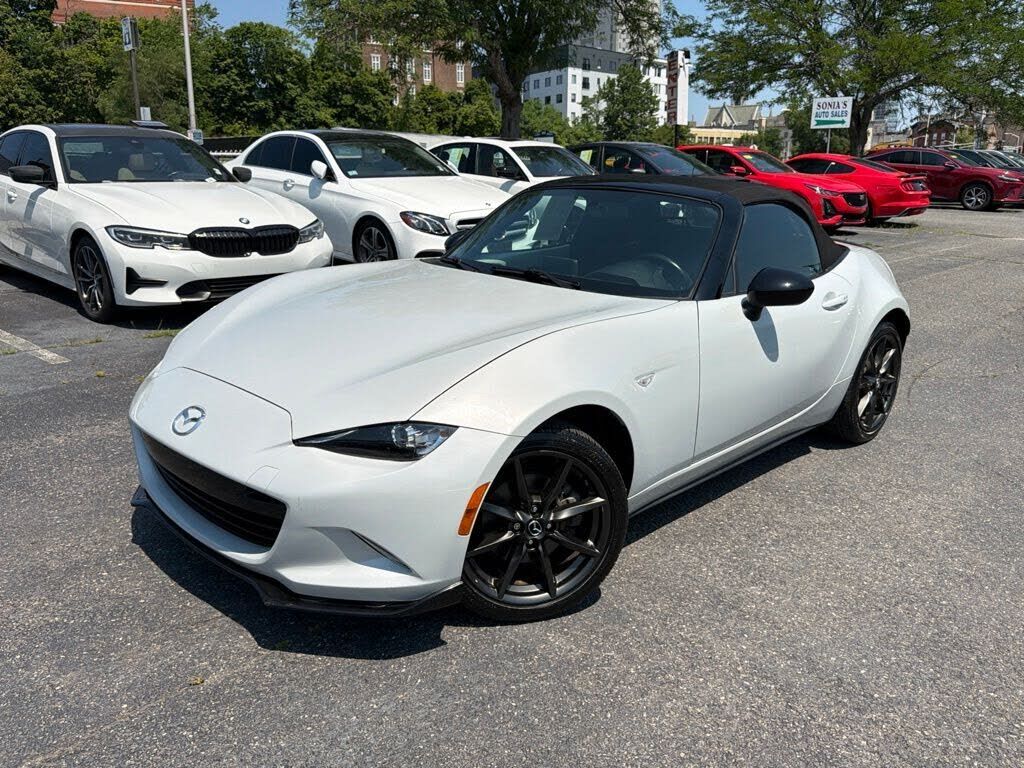 2016 MAZDA MX-5