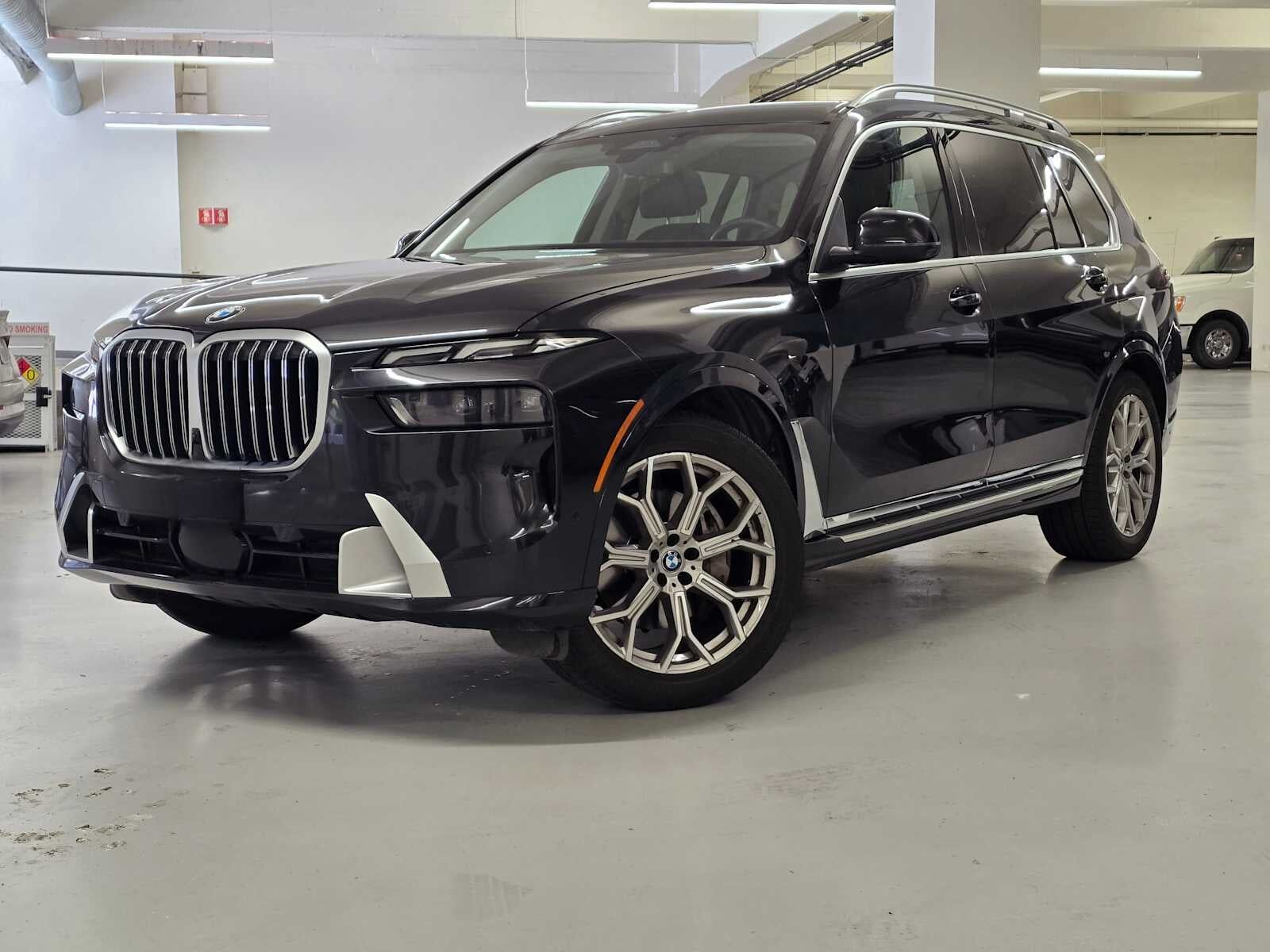 2025 BMW X7