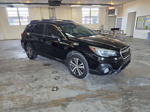 2018 SUBARU Outback