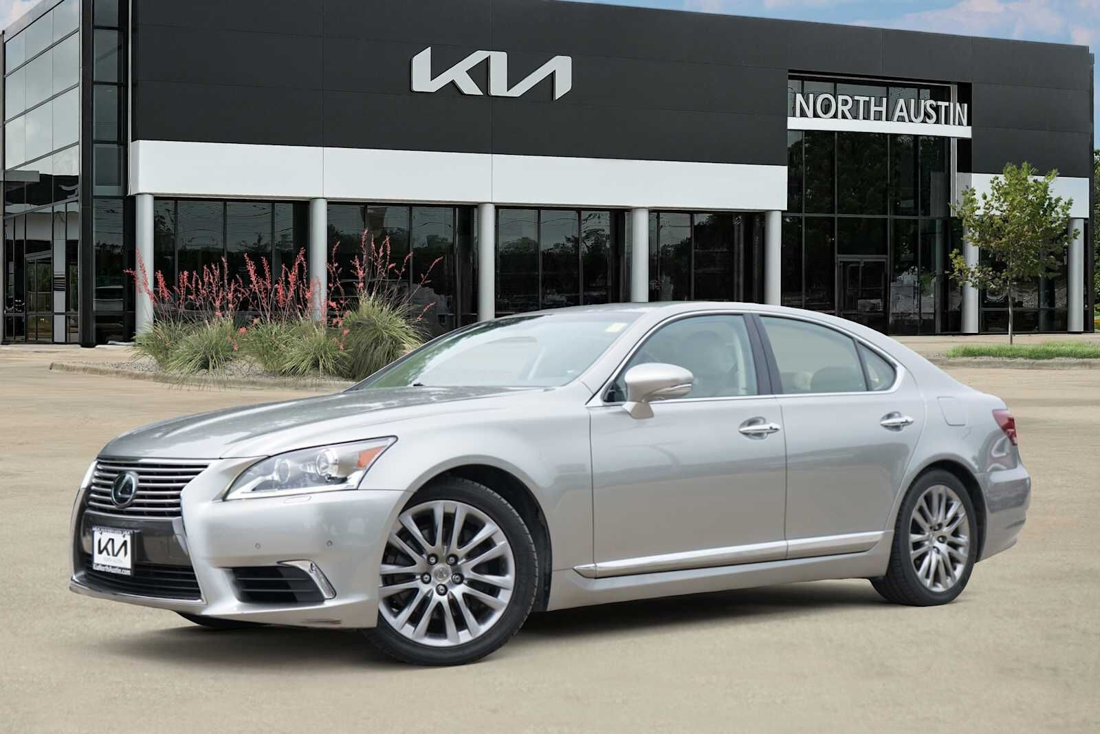2017 LEXUS LS