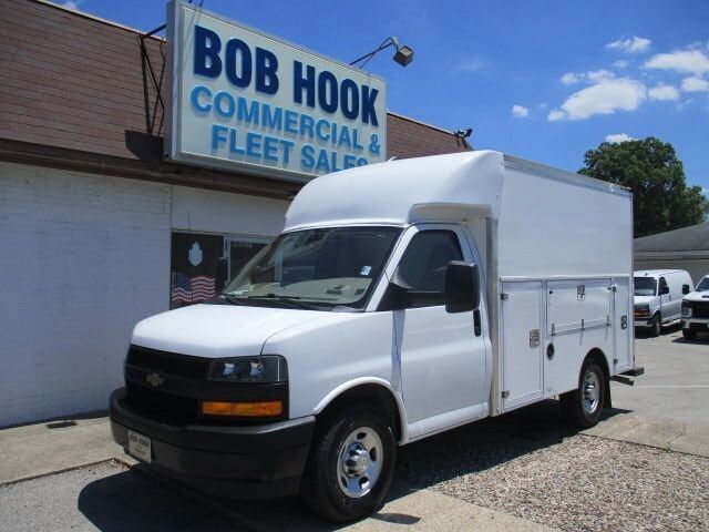 2021 CHEVROLET Express