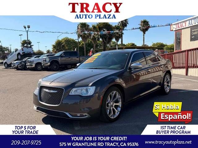 2019 CHRYSLER 300