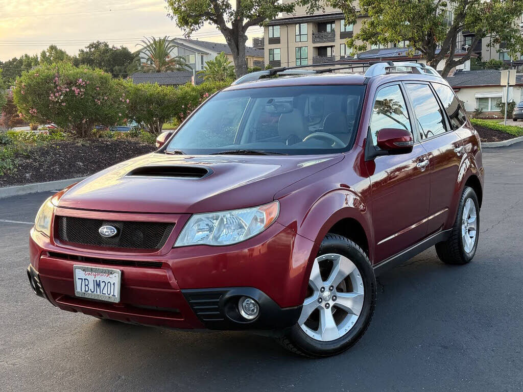2011 SUBARU Forester