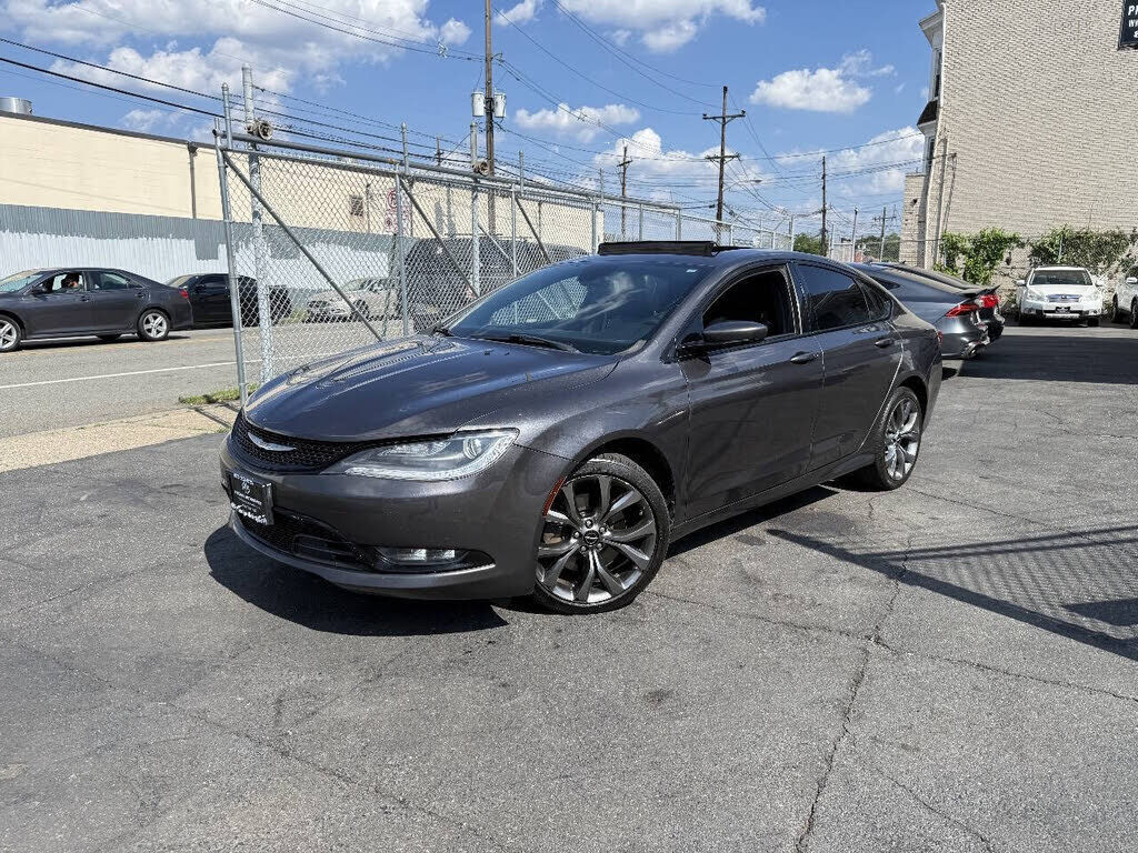 2015 CHRYSLER 200