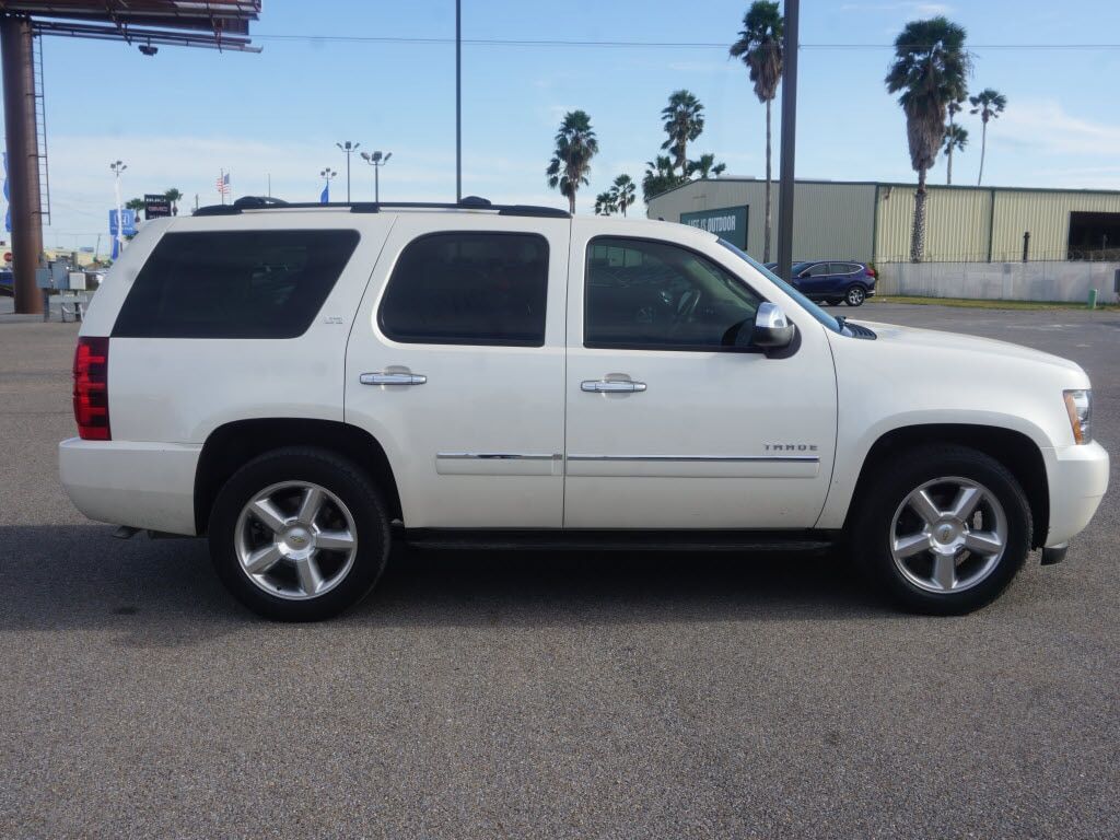 2013 CHEVROLET Tahoe