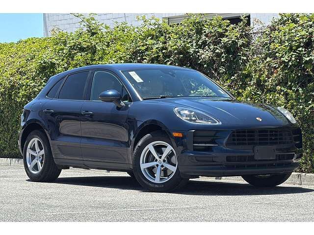 2019 PORSCHE Macan