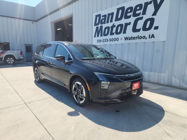 2027 CHRYSLER Pacifica