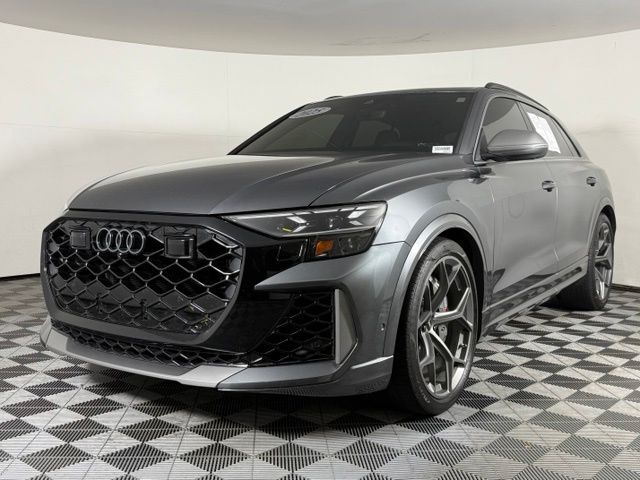 2025 Audi RS Q8