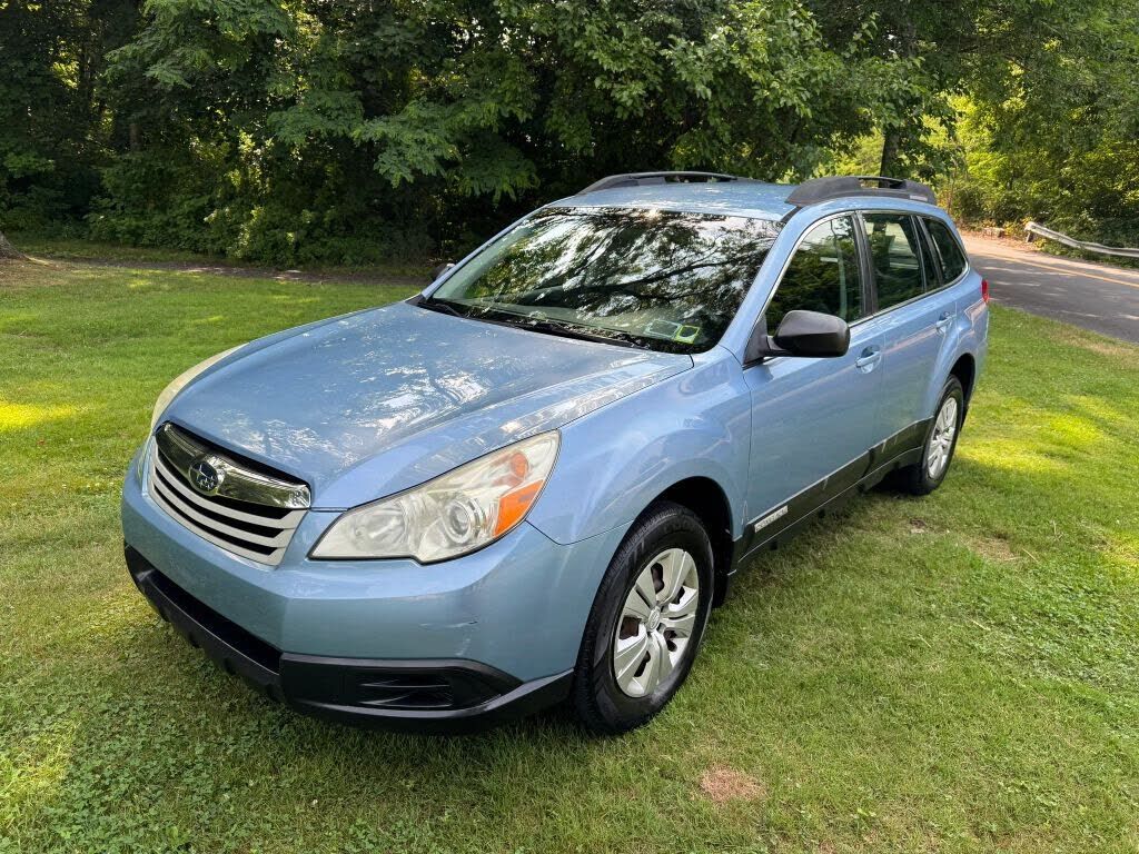 2011 SUBARU Outback