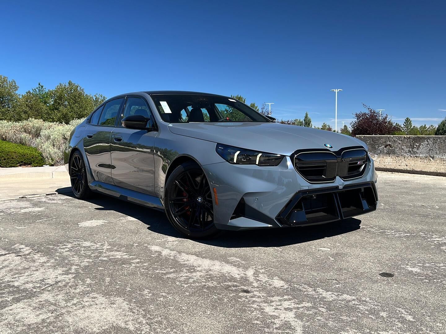2027 BMW M5