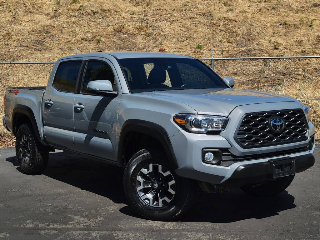 2021 TOYOTA Tacoma