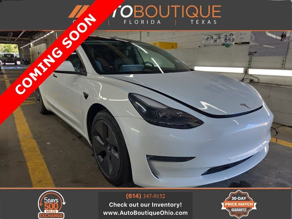 2022 TESLA Model 3
