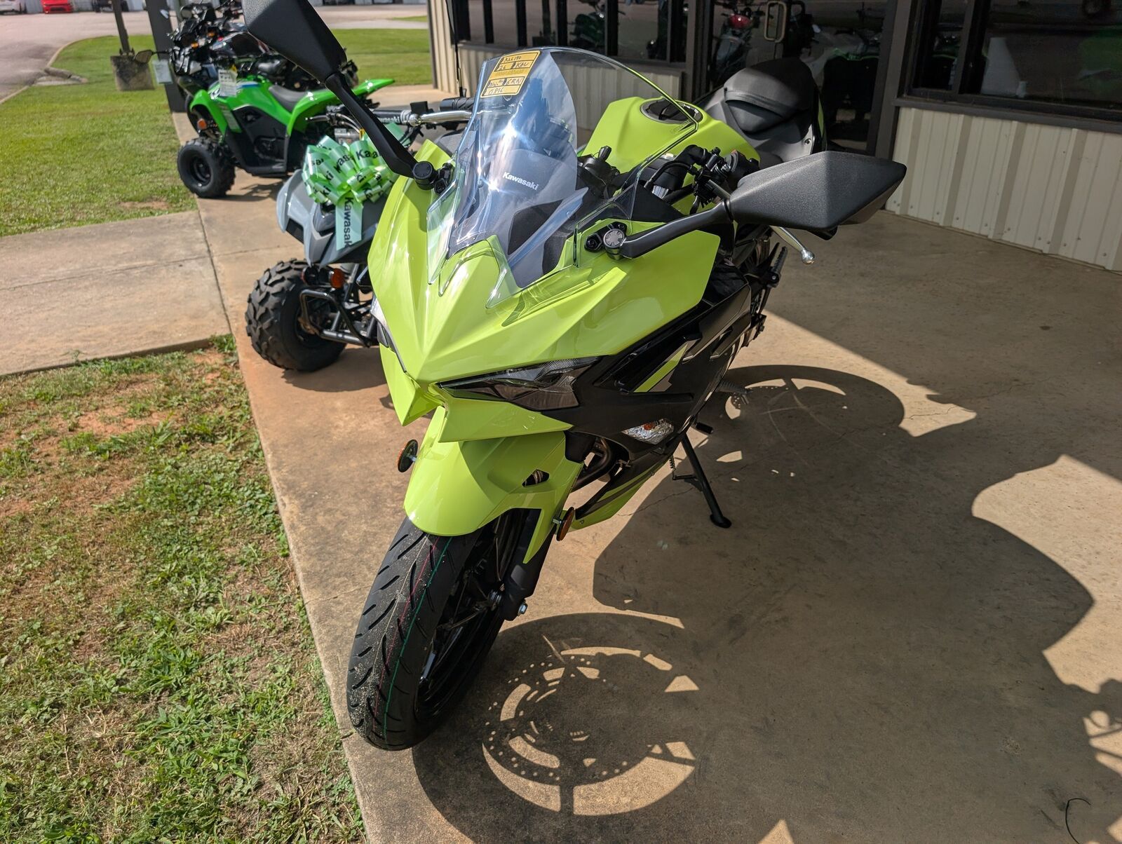 2026 KAWASAKI Ninja