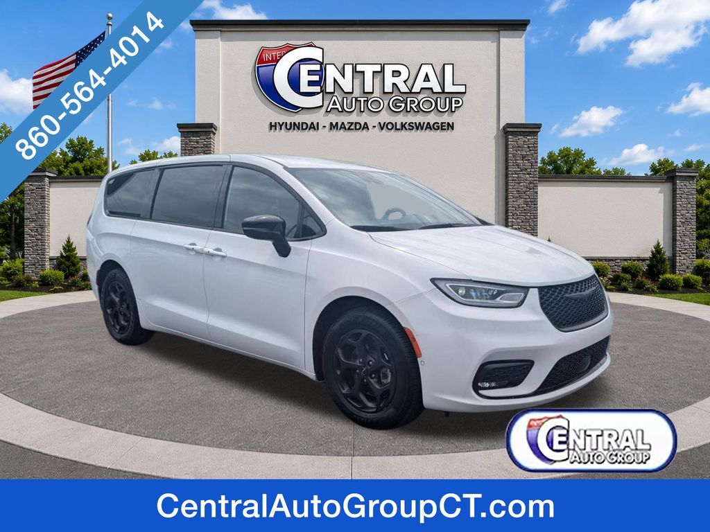2024 CHRYSLER Pacifica
