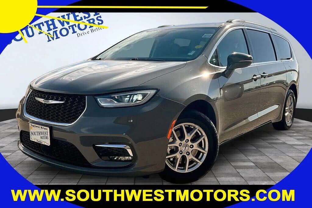 2022 CHRYSLER Pacifica
