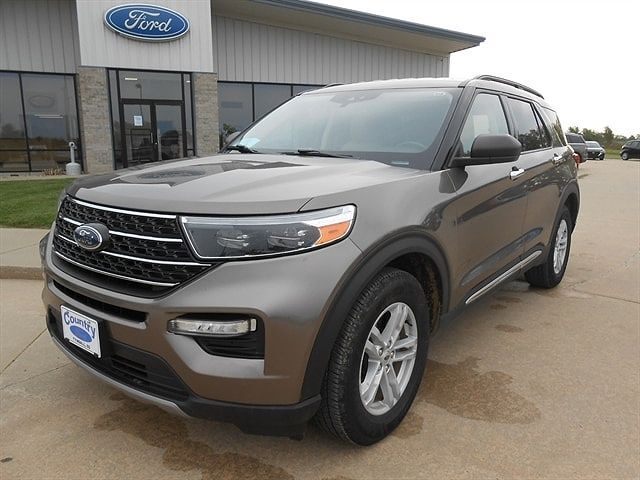 2021 FORD Explorer