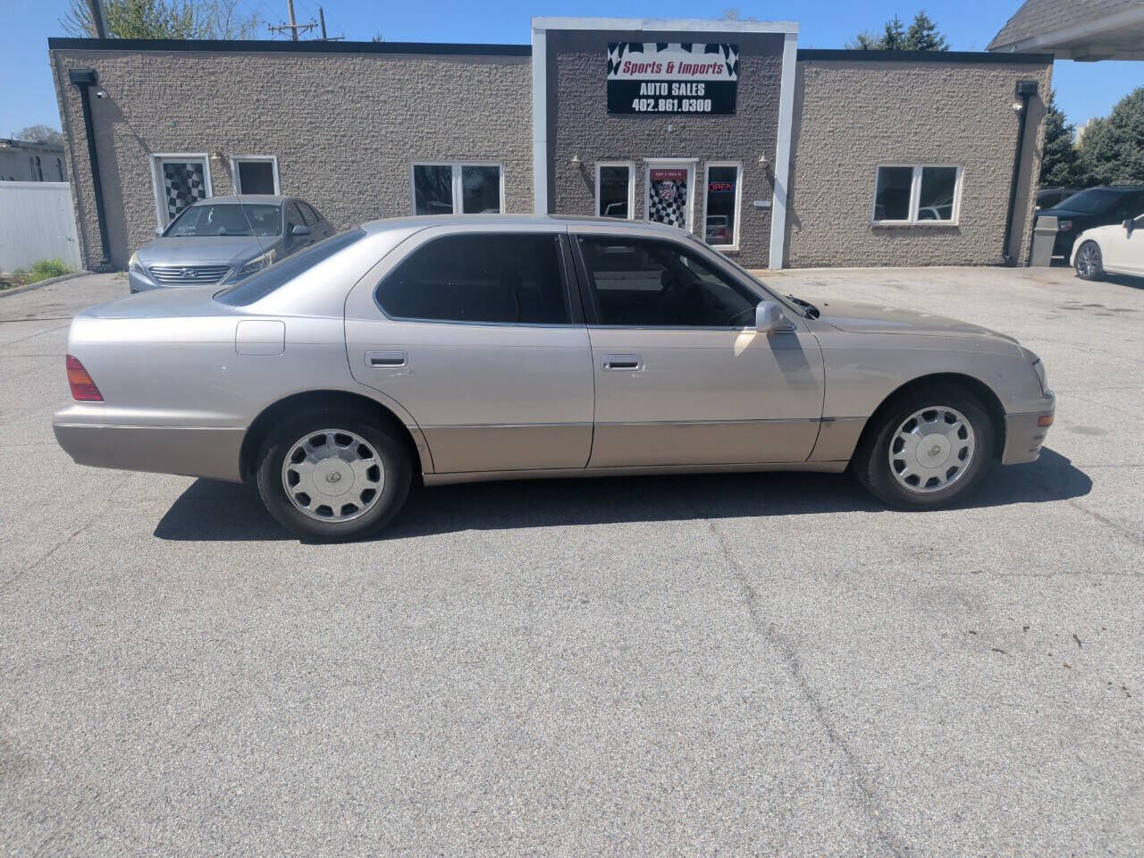 1996 LEXUS LS