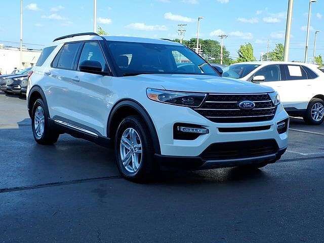 2024 FORD Explorer